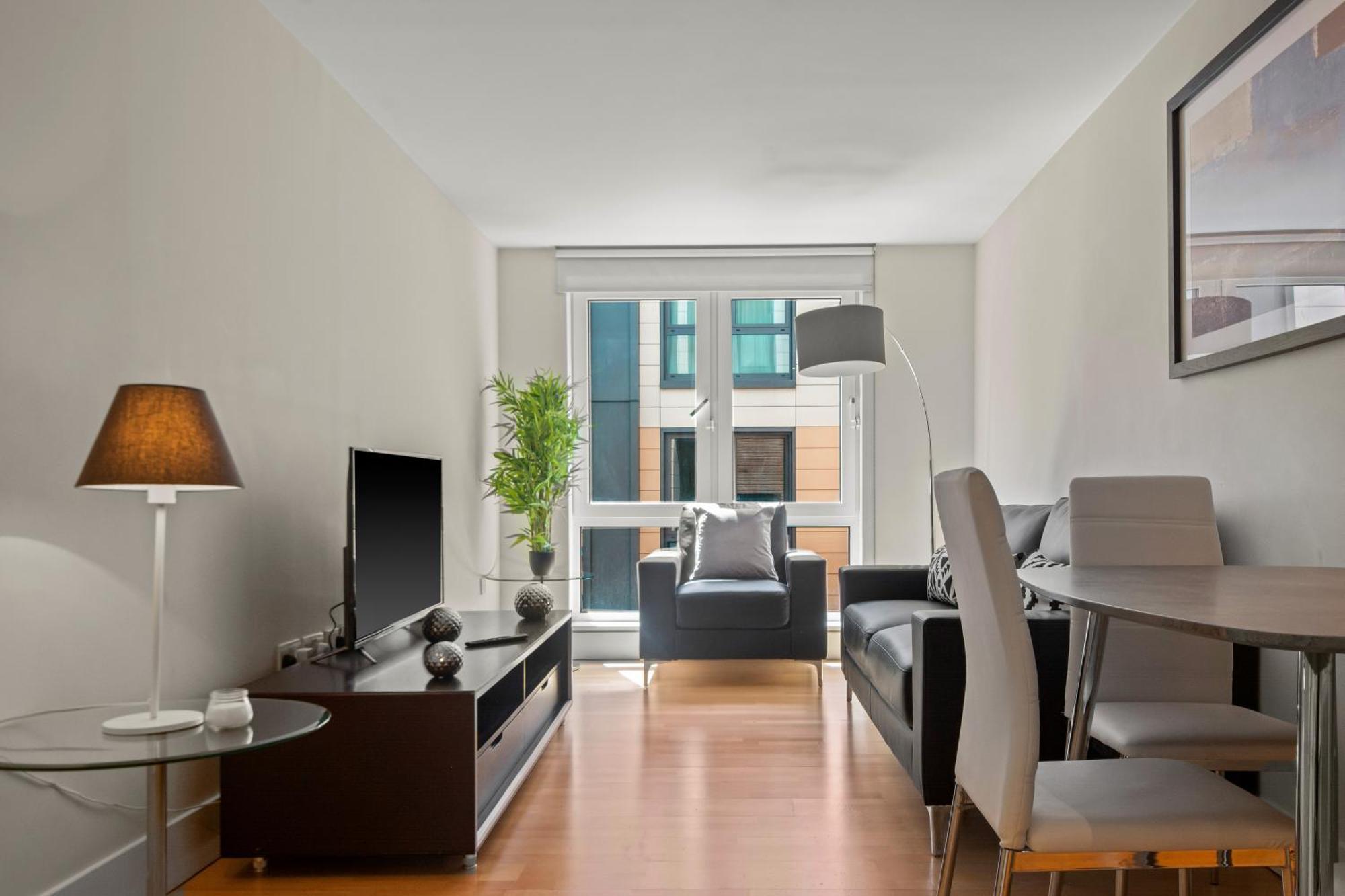 Mysquare One Bedroom Serviced Near St Paul's Blackfriars * London