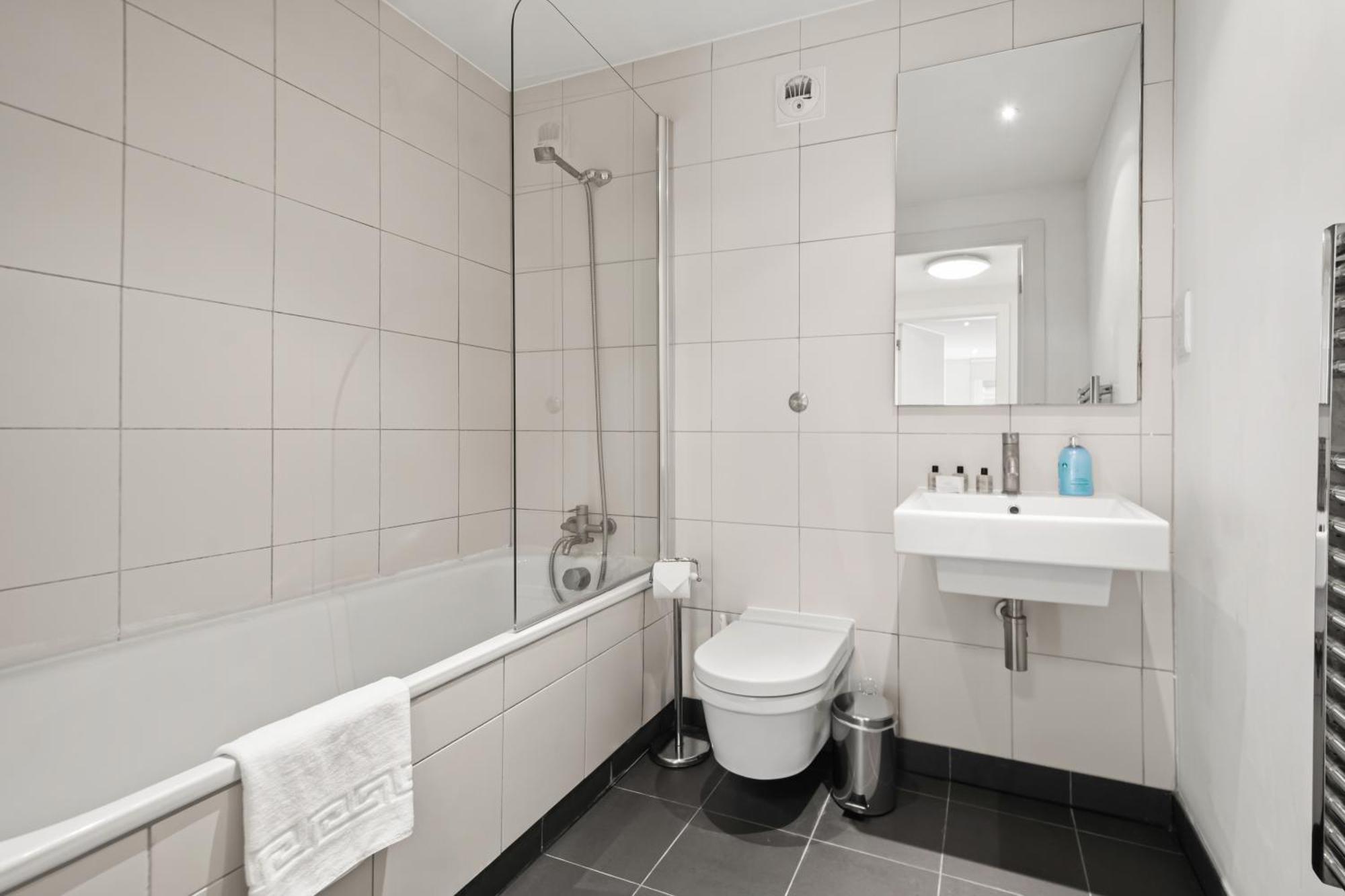 Mysquare One Bedroom Serviced Near St Paul's Blackfriars London