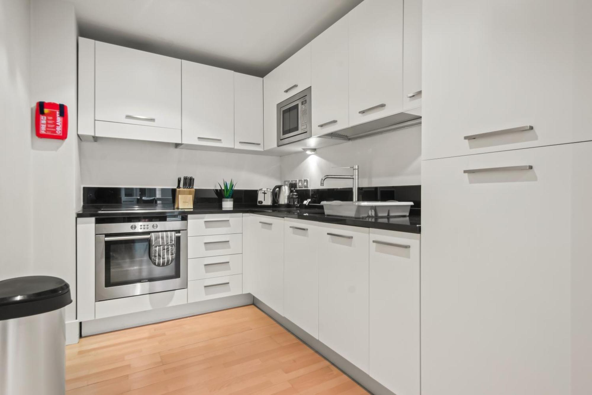 Apartment Mysquare One Bedroom Serviced Near St Paul's Blackfriars London