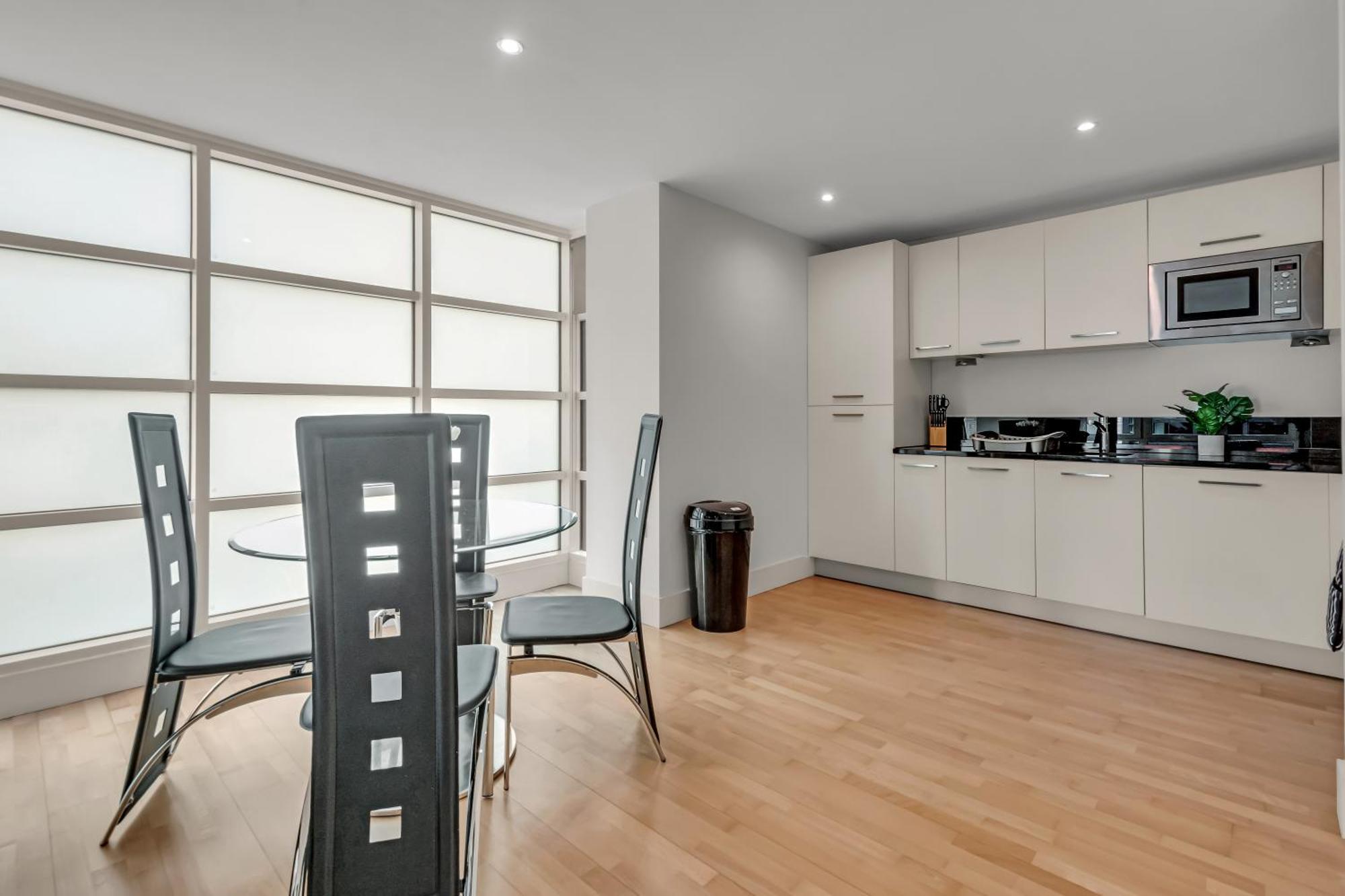 Mysquare One Bedroom Serviced Near St Paul's Blackfriars * London