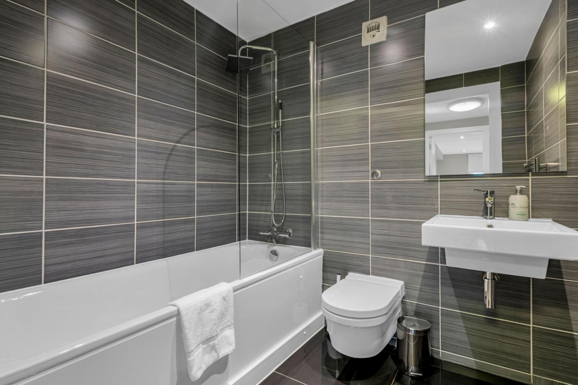 Mysquare One Bedroom Serviced Near St Paul's Blackfriars London