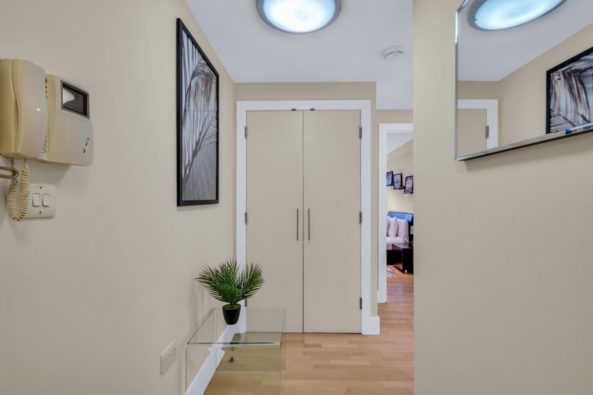 Mysquare One Bedroom Serviced Near St Paul's Blackfriars Apartment *