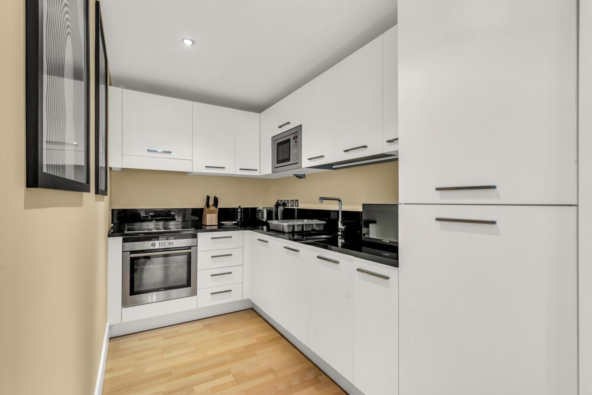 Mysquare One Bedroom Serviced Near St Paul's Blackfriars Apartment London